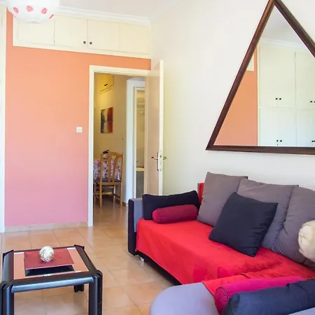 Mema's Tranquil In パトラ