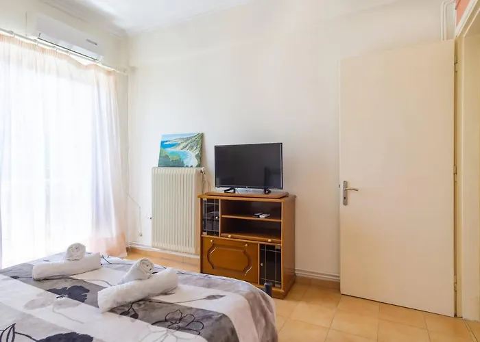 Apartamento Mema's Tranquil In Patras