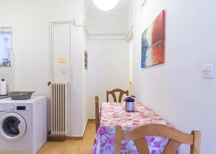 Lejlighed Mema's Tranquil In Patras